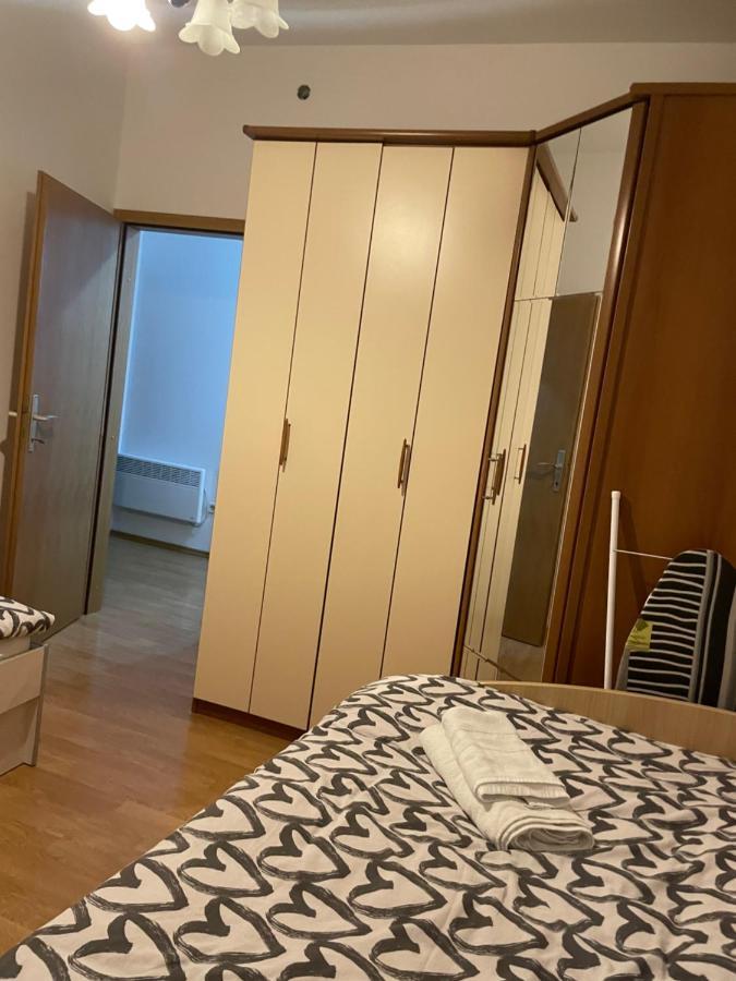 Apartman Zen In The Centar Of 시베니크 외부 사진